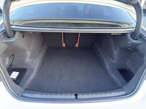 Used 2018 BMW 540i xDrive 540i xDrive Sedan w/ Premium Package image 20