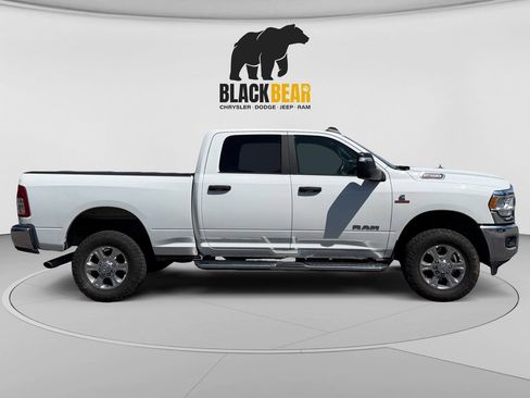 Used 2024 RAM 2500 Big Horn AWD/4WD image 2