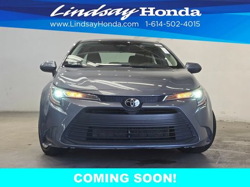 Used 2024 Toyota Corolla LE FWD image 2