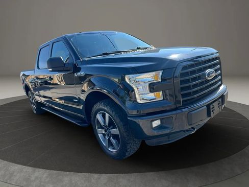 Used 2016 Ford F150 XLT w/ Equipment Group 302A Luxury AWD/4WD image 3