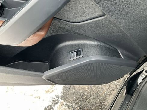 Used 2020 Audi Q5 2.0T Premium image 17