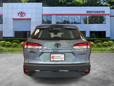 Certified 2025 Toyota Corolla Cross AWD Hybrid image 4