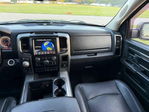Used 2013 RAM 1500 Sport w/ Sport Premium Group AWD/4WD image 15