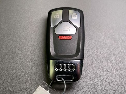 Certified 2024 Audi Q5 2.0T Premium w/ Convenience Package image 42