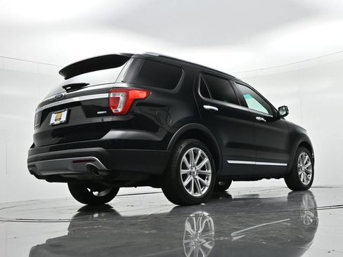 Used 2016 Ford Explorer Limited AWD/4WD image 23