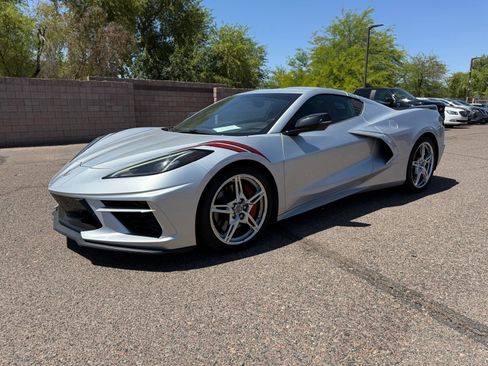 Used 2020 Chevrolet Corvette Stingray Coupe w/ Z51 Performance Package RWD image 1