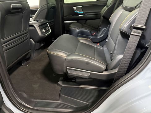 Used 2025 Ford Expedition Tremor image 47