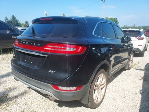 Used 2019 Lincoln MKC Reserve image 4