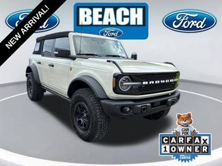 Used 2025 Ford Bronco Badlands AWD/4WD video 1