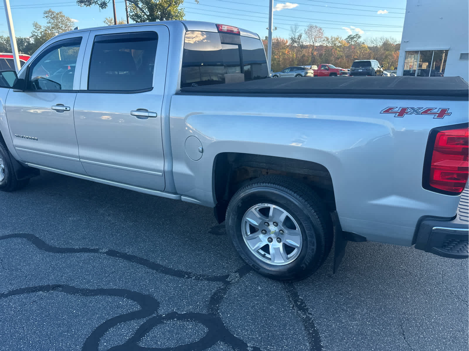 Used 2015 Chevrolet Silverado 1500 LT w/ All Star Edition AWD/4WD image 9