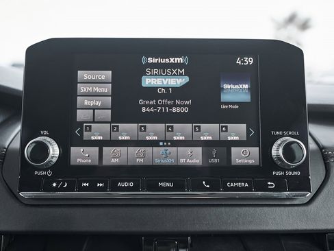 Used 2023 Mitsubishi Outlander SE image 44