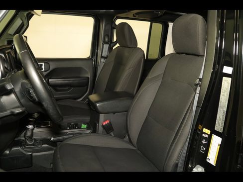 Used 2021 Jeep Wrangler Unlimited Sport image 21