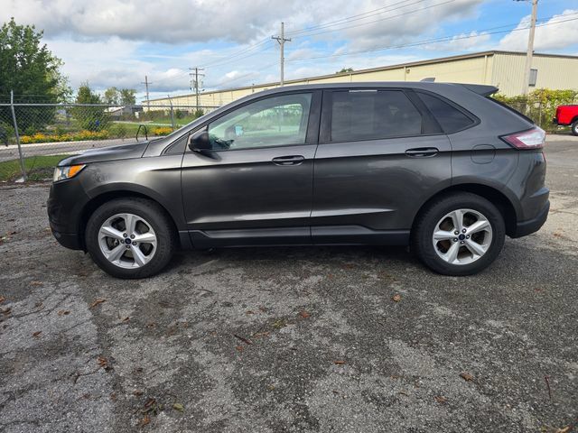 Used 2017 Ford Edge SE AWD/4WD image 6