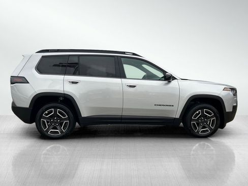New 2026 Jeep Cherokee Laredo AWD/4WD image 4