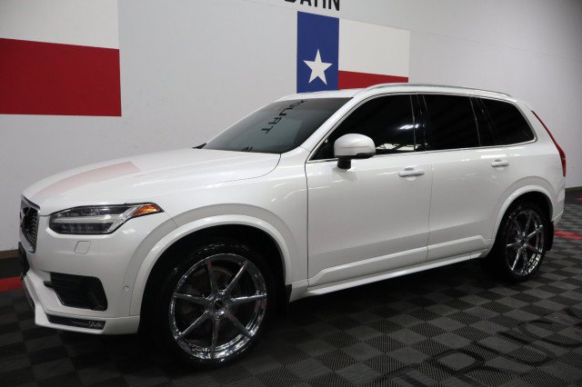 Used 2018 Volvo XC90 T5 R-Design w/ Convenience Package FWD image 2