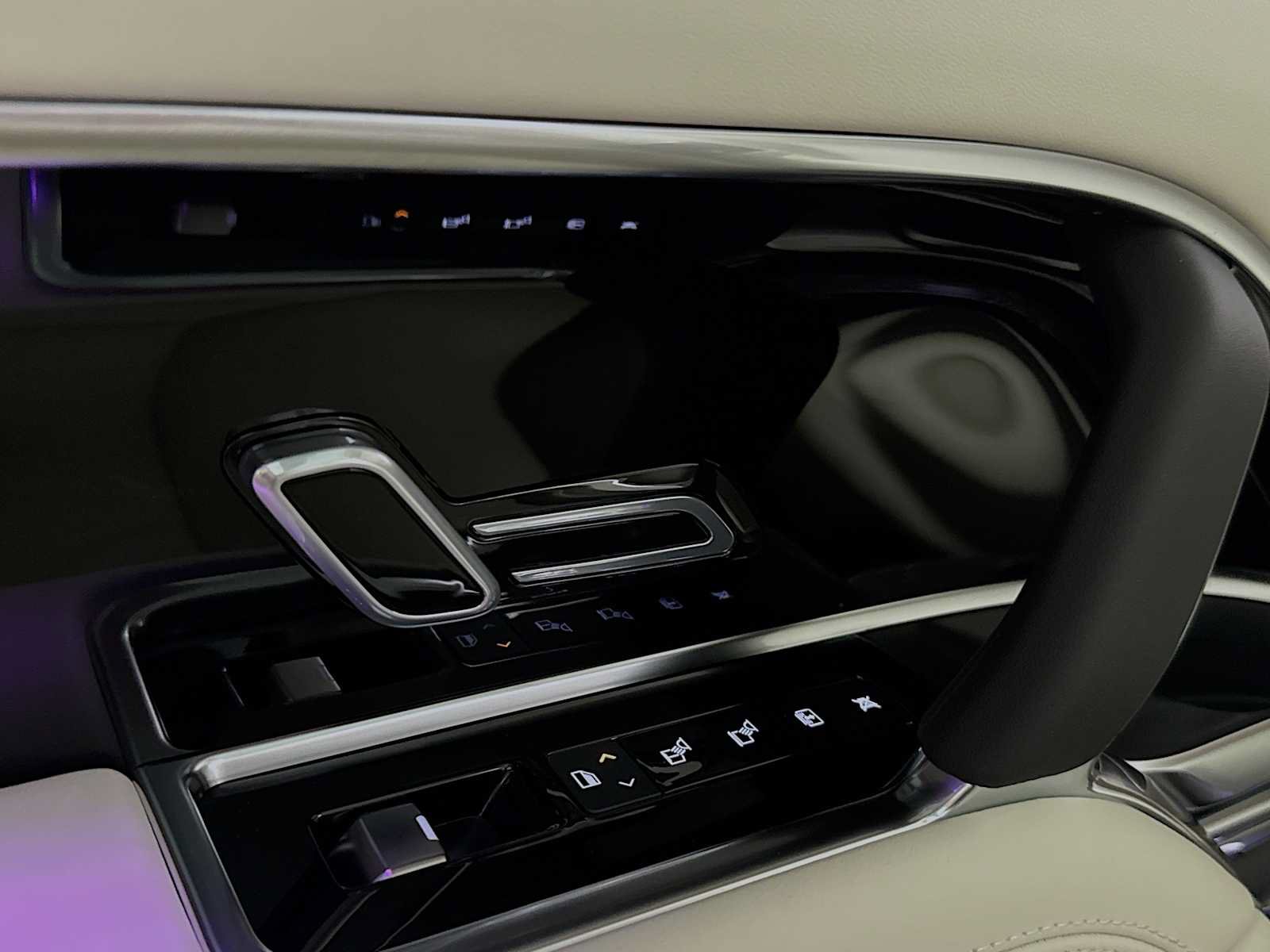 New 2027 Land Rover Range Rover SE AWD/4WD image 26