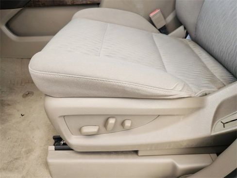 Used 2019 Chevrolet Tahoe LS image 31