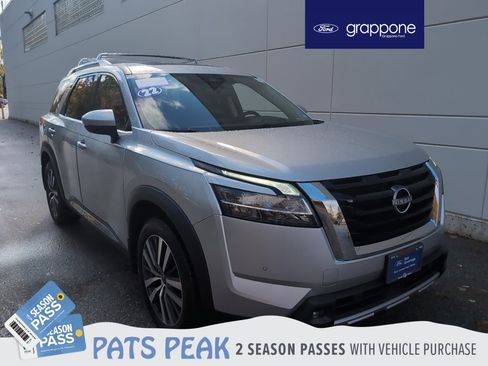 Used 2022 Nissan Pathfinder Platinum w/ Cargo Package image 1
