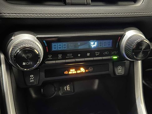 Certified 2024 Toyota RAV4 XLE image 15