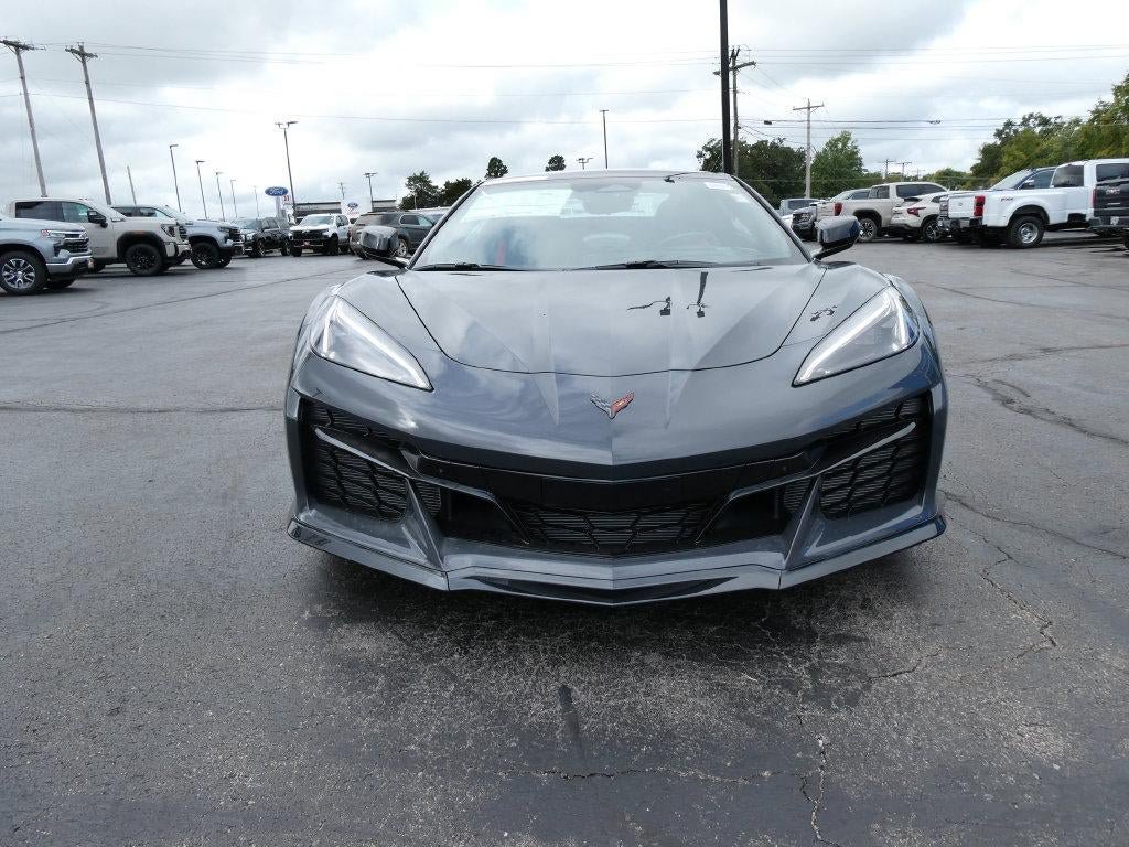 New 2027 Chevrolet Corvette Z06 w/ Stealth Interior Trim Package RWD image 9