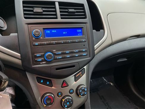 Used 2015 Chevrolet Sonic LS FWD image 28