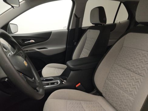 Used 2022 Chevrolet Equinox LT FWD image 17