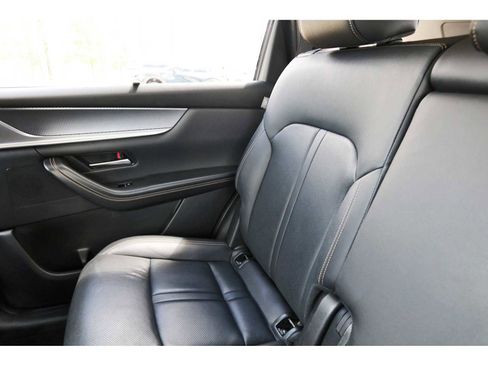 Used 2025 MAZDA CX-90 3.3 Turbo w/ Preferred Package image 9