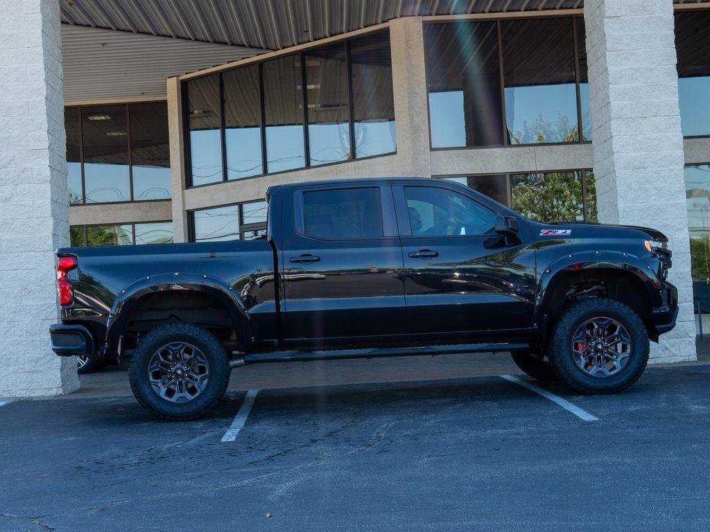 Used 2020 Chevrolet Silverado 1500 RST AWD/4WD image 2