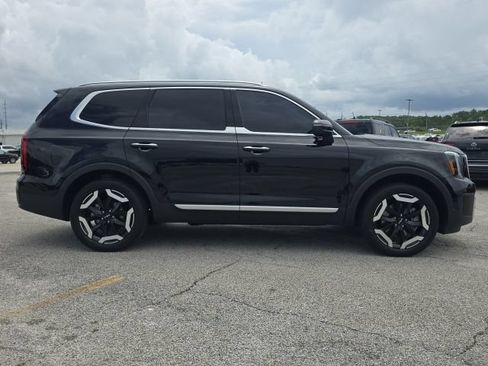 Used 2024 Kia Telluride S w/ S Sunroof Package FWD image 6