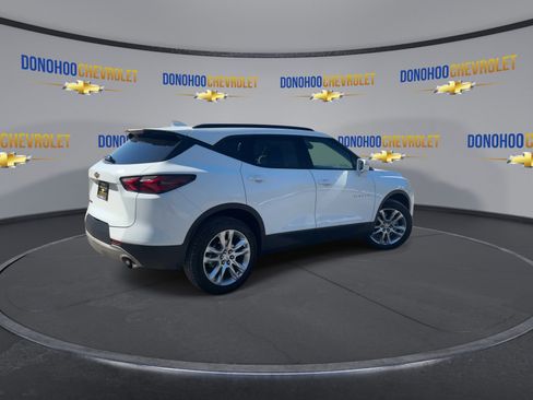 Used 2020 Chevrolet Blazer LT w/ Sound & Technology Package FWD image 8
