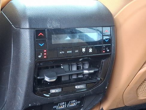 Certified 2023 Jeep Grand Cherokee L Summit w/ Advanced Protech Group IV image 11