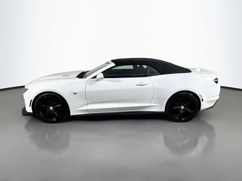 Used 2019 Chevrolet Camaro LT RWD image 6