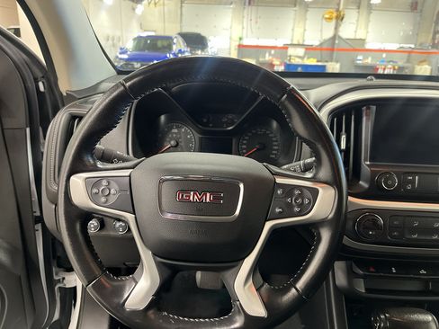 Used 2021 GMC Canyon Elevation w/ Trailering Package AWD/4WD image 10