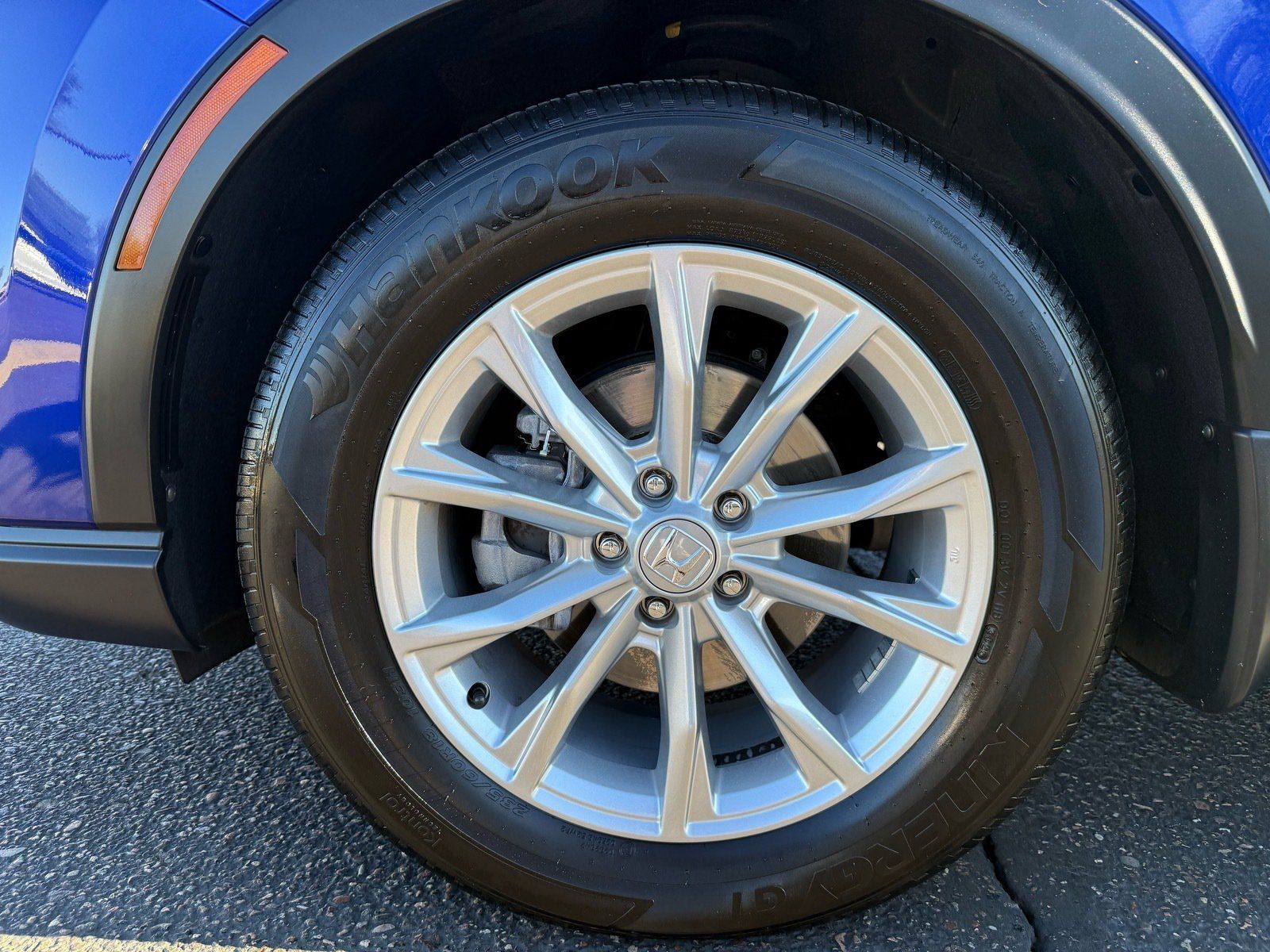 Used 2024 Honda CR-V EX image 10