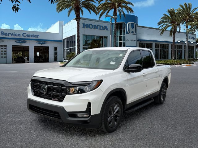 Certified 2024 Honda Ridgeline Sport image 4