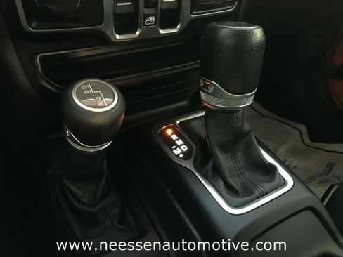 Used 2020 Jeep Wrangler Unlimited Sport S image 26