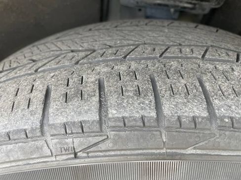 Used 2023 Chevrolet Traverse Premier w/ Redline Edition AWD/4WD image 44