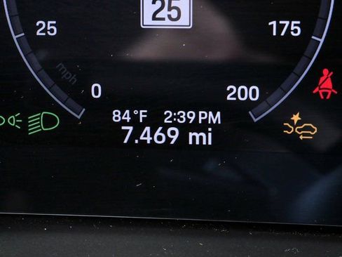 Certified 2026 Porsche Cayenne S AWD/4WD image 12