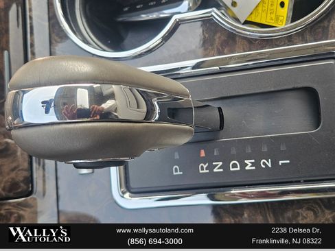 Used 2015 Lincoln Navigator 4WD image 15