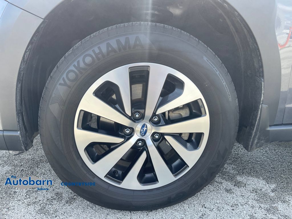 Used 2025 Subaru Outback Premium AWD/4WD image 28
