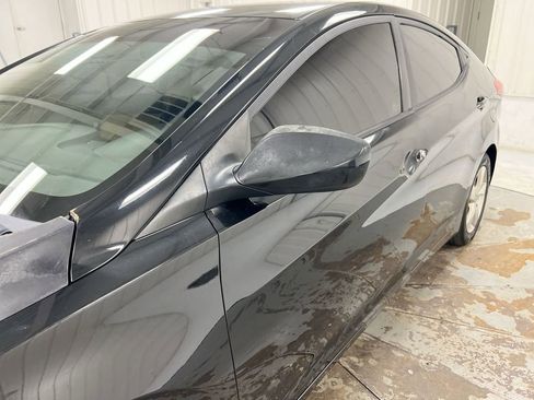 Used 2011 Hyundai Elantra GLS w/ Preferred Equipment Pkg 3 image 27