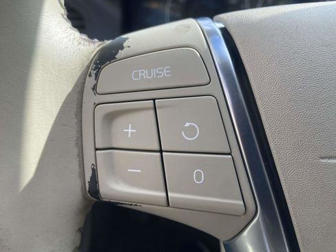 Used 2011 Volvo XC60 3.2 R-Design image 22