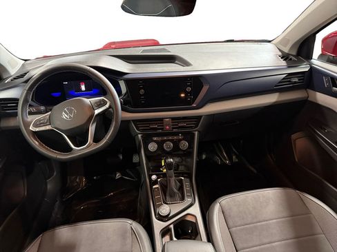 Used 2023 Volkswagen Taos SE w/ Black Wheel Package image 13