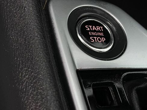 Used 2024 Nissan Sentra SV FWD image 17