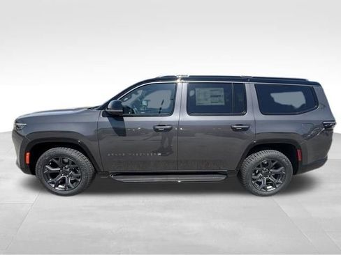 New 2026 Jeep Grand Wagoneer 4WD image 3