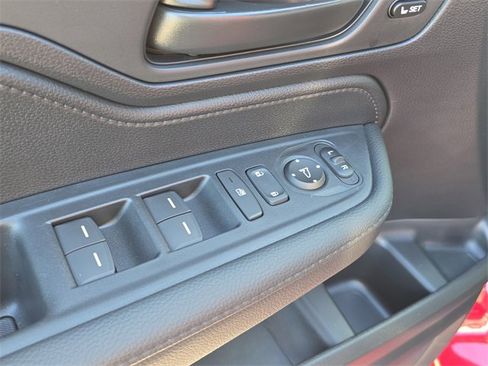 Used 2025 Honda Odyssey Sport-L image 23