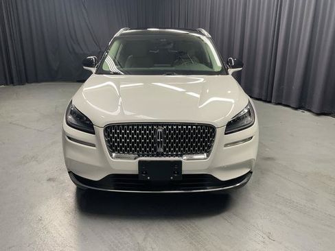 Used 2020 Lincoln Corsair AWD w/ Premium Package image 8