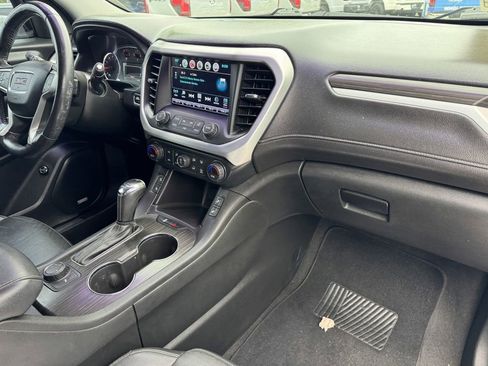 Used 2017 GMC Acadia SLT FWD image 7
