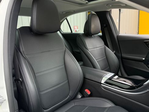 Used 2022 Mercedes-Benz C 300 Sedan image 13