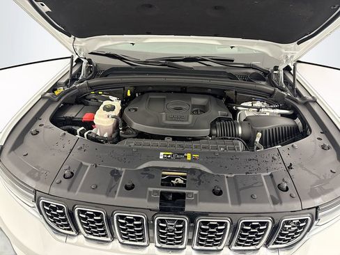 Used 2023 Jeep Grand Cherokee Summit w/ Adv Protech Group IV image 30